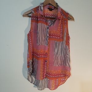 H&M Women's Size 4 Sleeveless Sheer Button Down